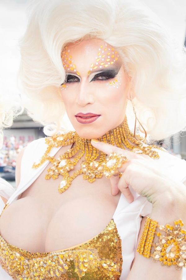 Look Amy Amsterdam Pride